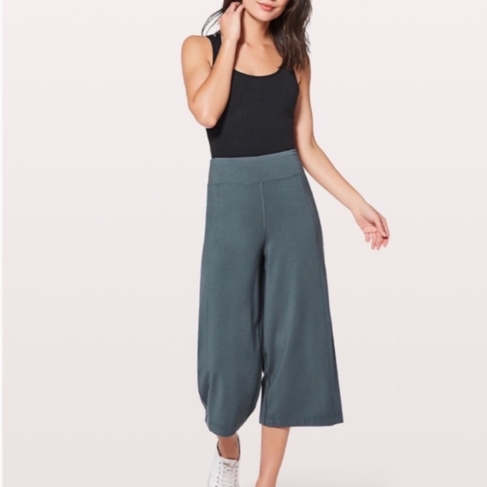 Lululemon Blissed Out Culottes